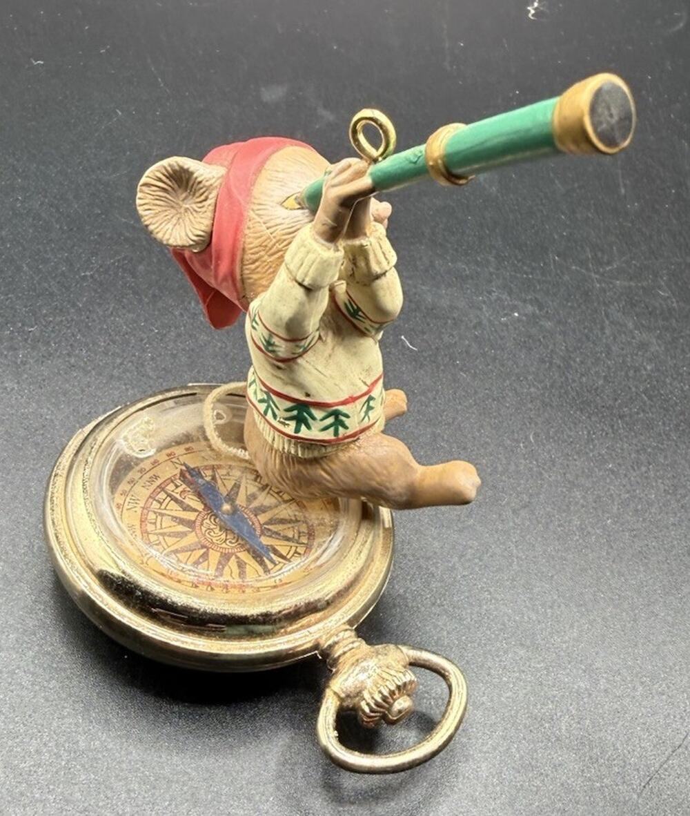 A Mouse Check Enesco Ornament 1988 M. Silmore Collection Mouse Compass LO20